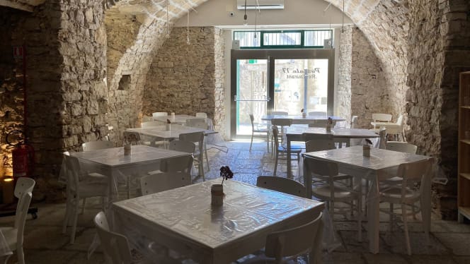 Postale 17 Restaurant & Lounge Bar餐厅图片