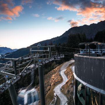 新西兰南岛+北岛14日跟团游