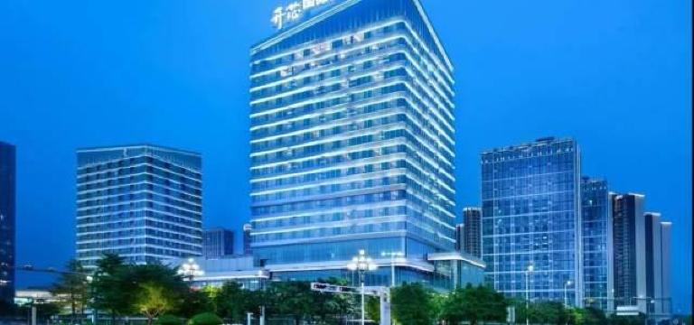 悦湖·半岛酒家