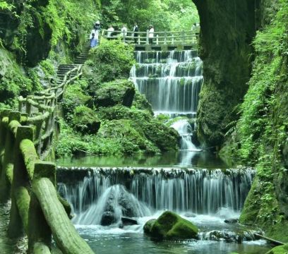 巴喇谷风景区