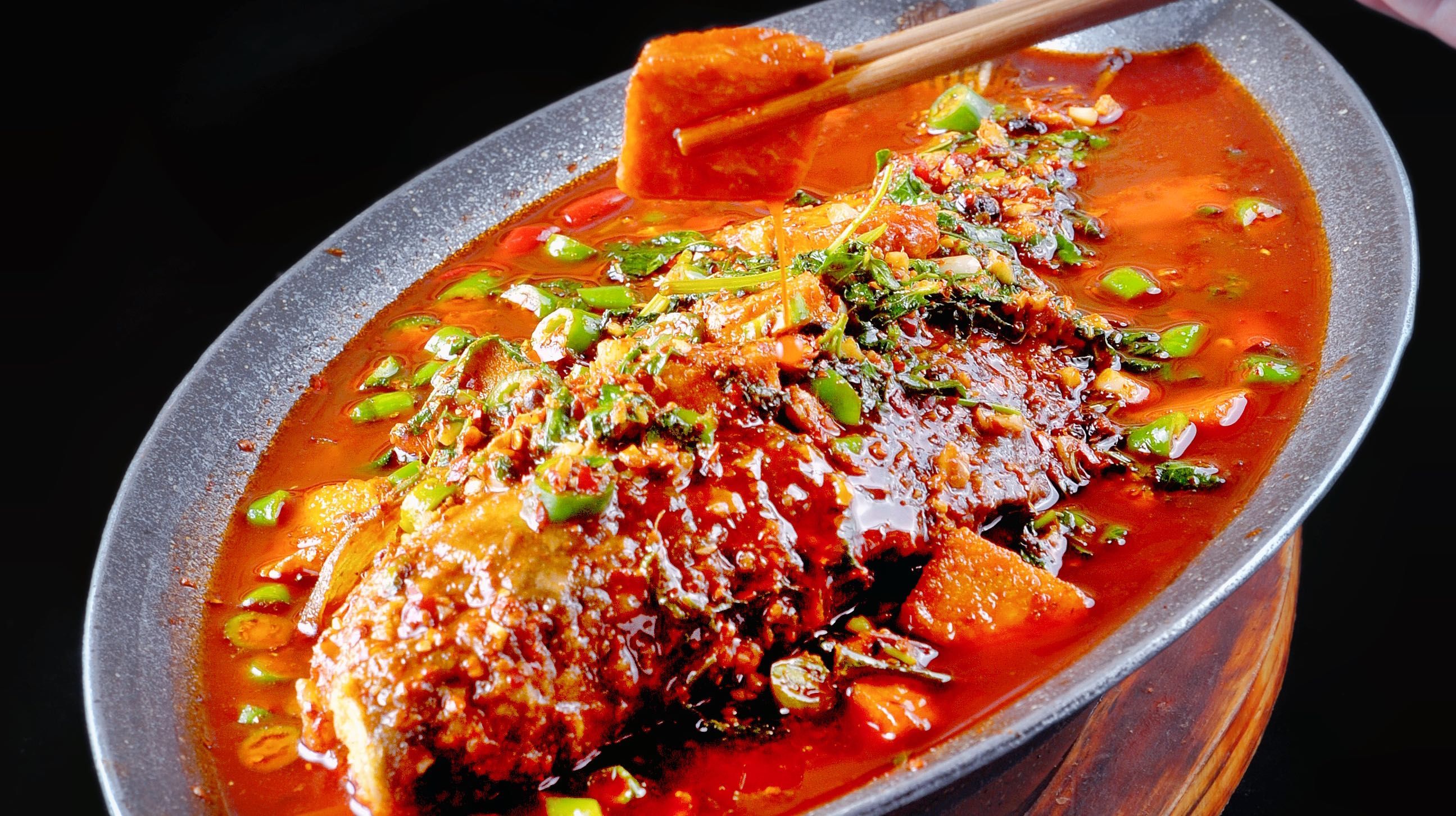 牛满堂土菜馆·跷脚牛肉(峨眉店)餐厅图片