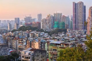 澳门旅行，深巷里发现一个“小三巴”，比大三巴牌坊更值得去打卡