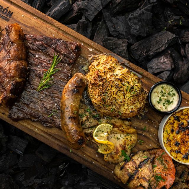 Carbón Parrilla de Barrio - León餐厅图片