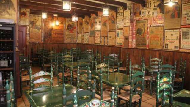 Sol y Sombra餐厅图片