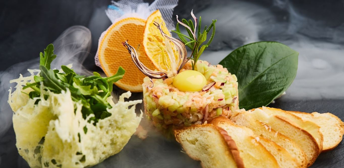 MONA Restaurant & Lounge餐厅图片