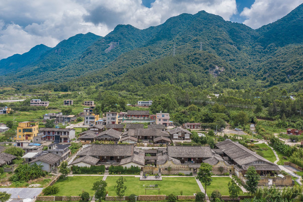连江这个小镇有美景和高品质独家酒店，还盛产大闸蟹