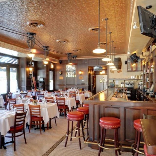 Cafe Touche French Bistro & Wine Bar