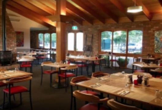 Clancy's Restaurant & Overflow Bar美食图片