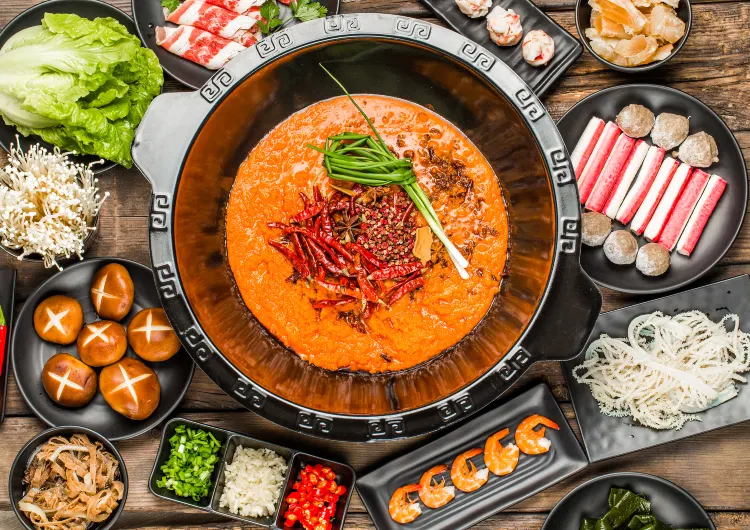【重慶美食2026】去重慶食咩好?地道火鍋+特色小食餐廳推介+必到景點