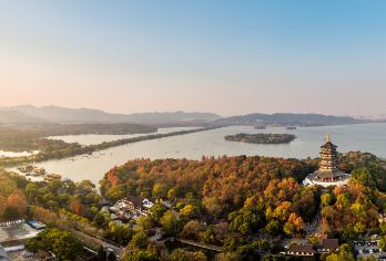 【包车游】西湖+雷峰塔+灵隐寺+飞来峰一日游【自由行 全程接送 贴心服务】