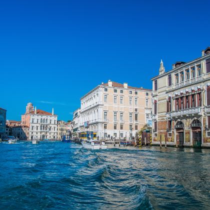 意大利罗马+威尼斯+米兰14日13晚拼小团