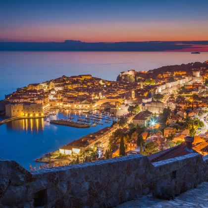 匈牙利+塞尔维亚+阿尔巴尼亚+黑山+波黑+克罗地亚+斯洛文尼亚+北马其顿共和国+奥地利+捷克17日跟团游