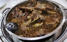 解馋牛骨火锅餐厅图片