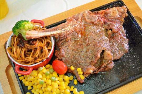 豪客来牛排(北塘大润发店)