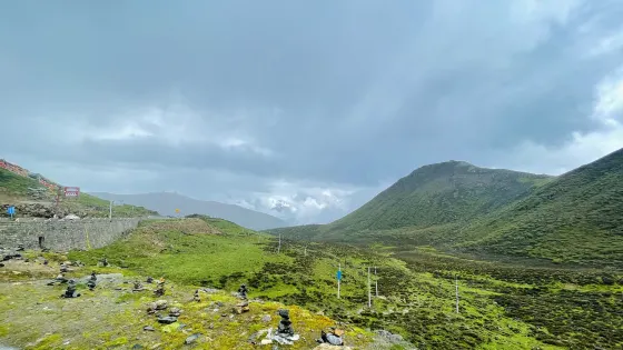 色季拉景區