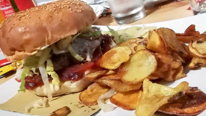 Fuoco Pizza & Burger餐厅图片