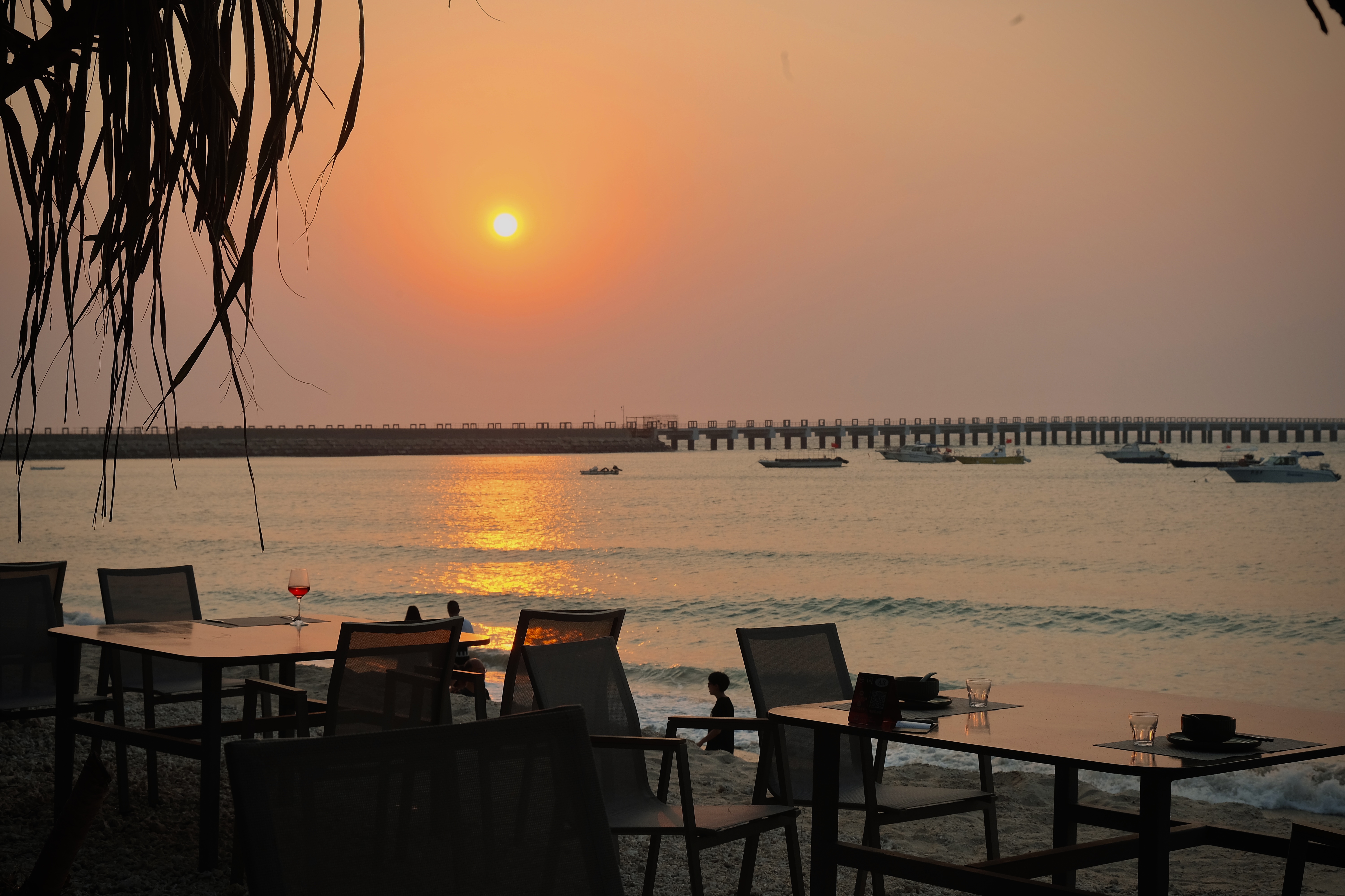 长风民宿(涠洲岛海景木屋店)·长风落日海景餐厅