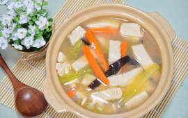 Yong Taufu Special Latif Corner
