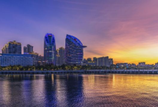 白沙湾海上浴场景点图片