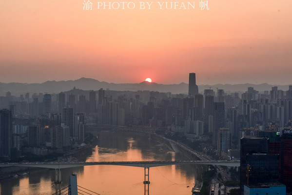 重庆超北上广夺夜经济三连冠，成都被长沙青岛超越，西安遗憾落榜