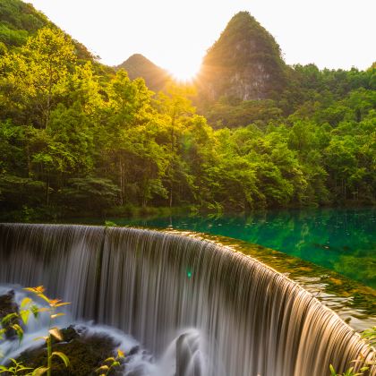 贵州贵阳+黄果树+梵净山+西江千户苗寨+荔波+镇远7日6晚私家团