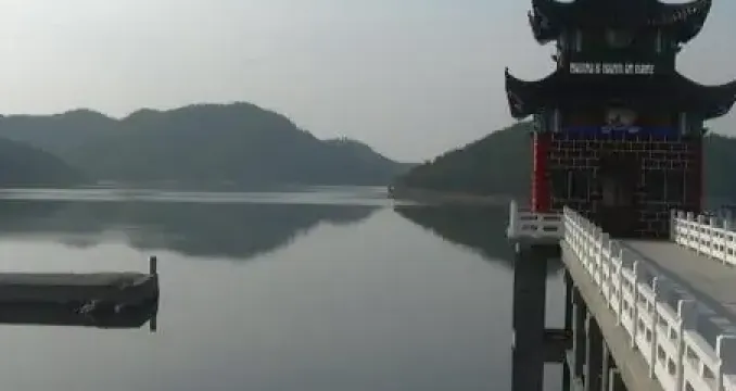 浮橋河