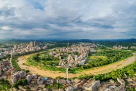 2-Day Xinyi Tour: Charm of Zhenlong Ancient City, Relaxing Hot Spring Experience