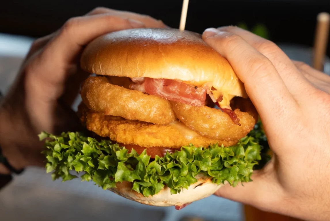 PETER PANE München Pasing Burgergrill & Bar