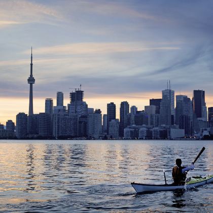 加拿大温哥华+维多利亚+班夫11日10晚私家团