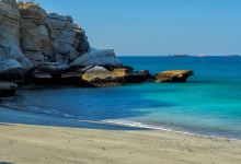 Bassa Public Beach景点图片