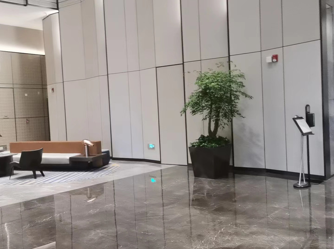 杭州龙湖滨江天街假日酒店主图