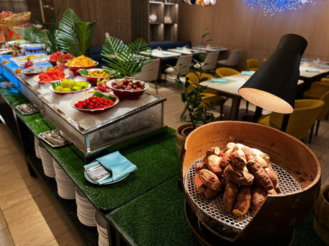 武汉光谷皇冠假日酒店主图