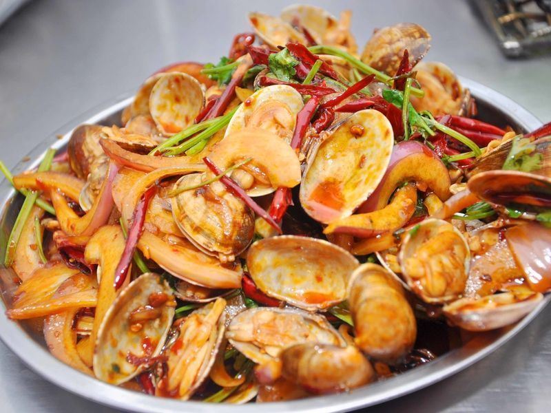 闫守一特色烧烤(哈西大街店)