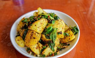 -盘点春日来昆明必吃的特色美食-