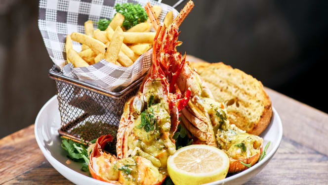 Criniti's Castle Hill