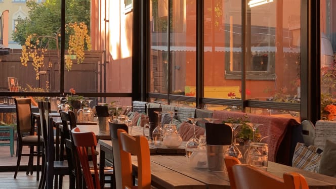 Udda Tapas Bar