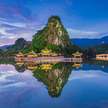 肇庆+星湖旅游景区+七星岩+鼎湖山+庆云寺+悦城龙母祖庙(龙母庙)+肇庆府宋城骑楼街+紫云谷+砚洲岛+披云楼5日4晚私家团