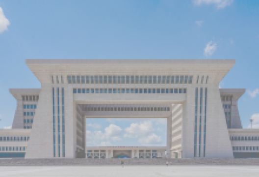 霍尔果斯口岸新国门景点图片