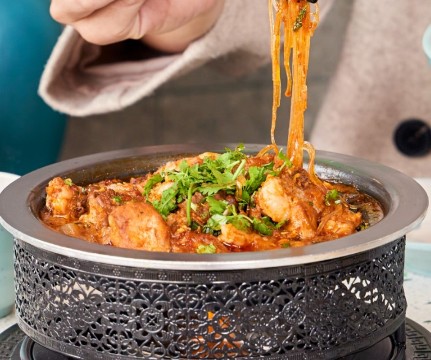 HẢOLA - Tứ Xuyên Vị Quán