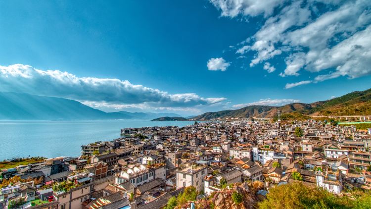 Shuanglang Town(Picturesque views, serene environment)