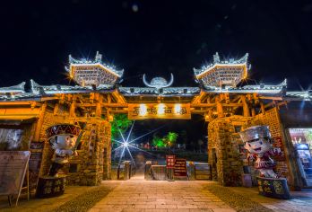 柳州梦呜苗寨+双龙沟一日游【不含门票】【秘境之魅】