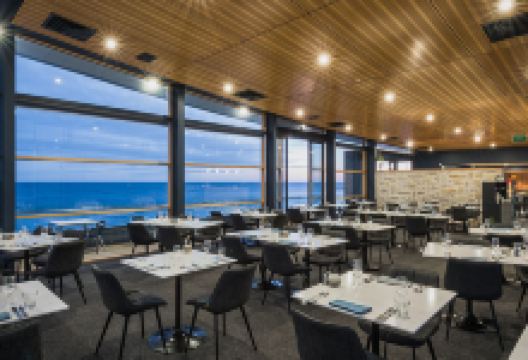 Bayviews Restaurant & Lounge Bar美食图片