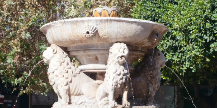 莫羅西尼獅子噴泉