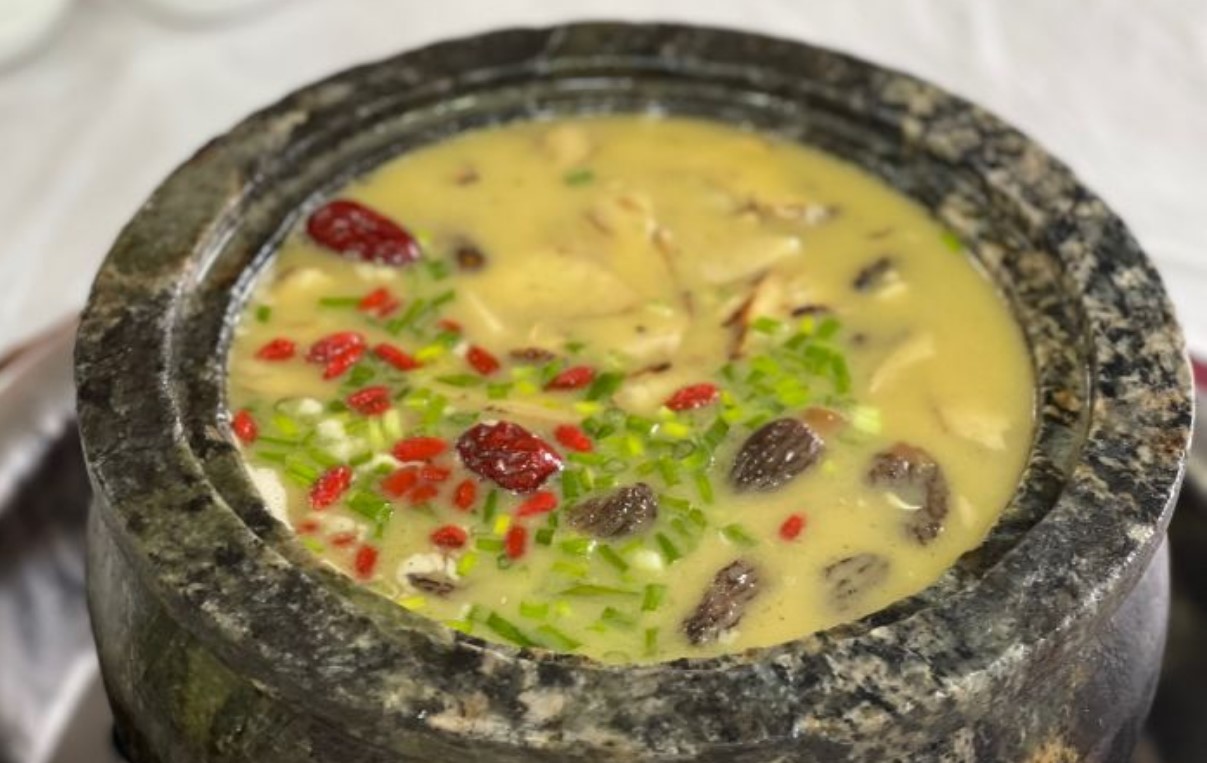 扎西石锅鸡餐厅图片