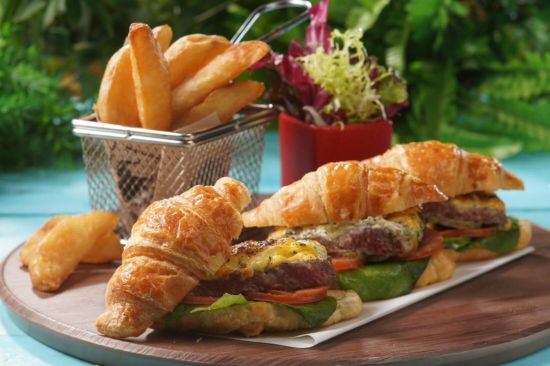 芊彩餐厅(迪士尼探索家度假酒店)