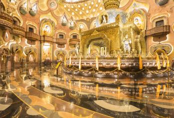 南京总统府+牛首山文化旅游区+中山陵景区+梧桐大道+夫子庙【[金陵精选]南京牛首山深度打卡，总统府中山陵寻民国故事，深度1小时打卡浪漫梧桐大道！】