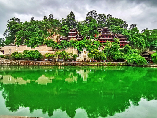青龙洞,镇远古镇风水最好的地方,登青龙洞看镇远最美的风景