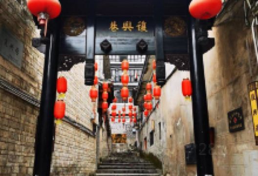 古巷道景点图片