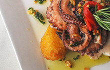 10 Rocks Tapas Bar & Restaurant餐厅图片
