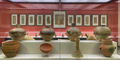 嵩縣嵩州古燈古陶博物館